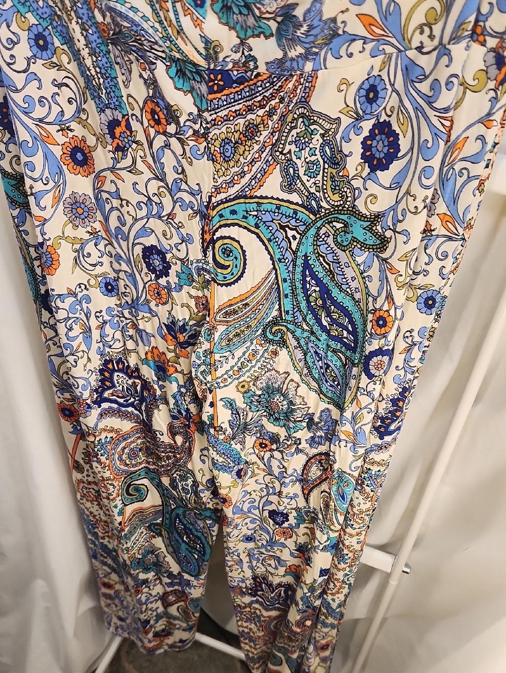 Cato Cream Paisley Wide-Leg Palizo Pant with Blue & Orange Accents - Picture 4 of 7